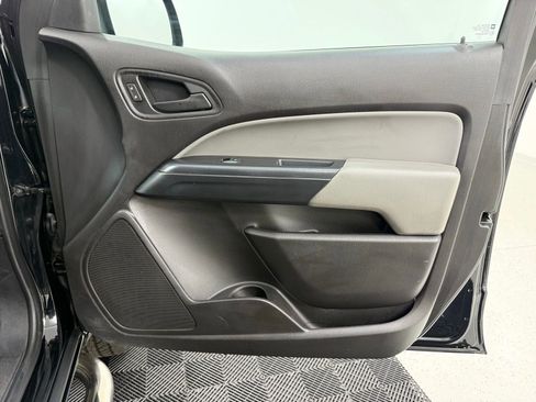 Used 2017 Chevrolet Colorado W/T w/ Custom Special Edition image 26