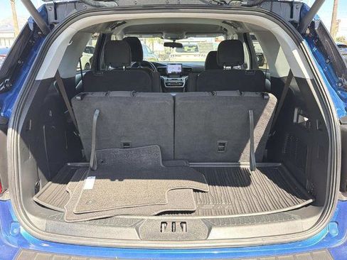 Certified 2022 Ford Explorer XLT image 21