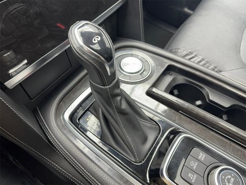 Used 2023 INFINITI QX80 Luxe w/ Cargo Package image 33