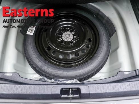 Used 2024 Toyota Camry SE FWD image 21