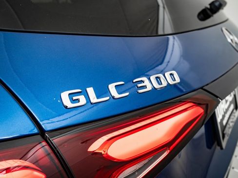 Used 2024 Mercedes-Benz GLC 300 4MATIC w/ AMG Line image 20