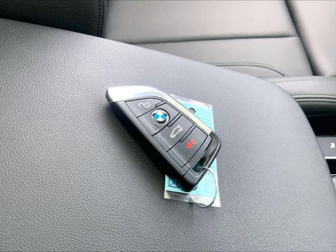 Used 2021 BMW X3 sDrive30i w/ Convenience Package image 14