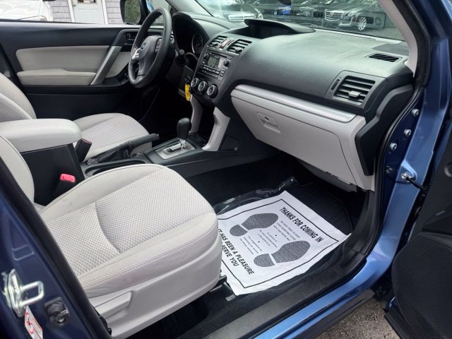 Used 2015 Subaru Forester 2.5i Premium w/ All-Weather Package AWD/4WD image 29