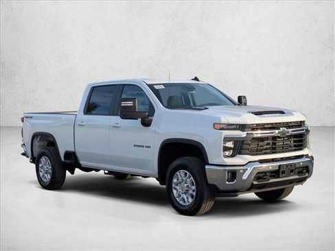 New 2026 Chevrolet Silverado 2500 LT w/ All Star Edition image 6