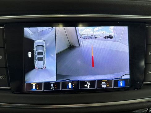 Used 2023 Buick Enclave Avenir w/ Avenir Technology Package AWD/4WD image 28
