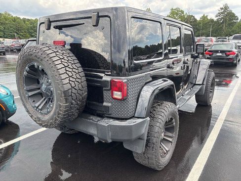 Used 2015 Jeep Wrangler Unlimited Rubicon w/ Max Tow Package AWD/4WD image 4