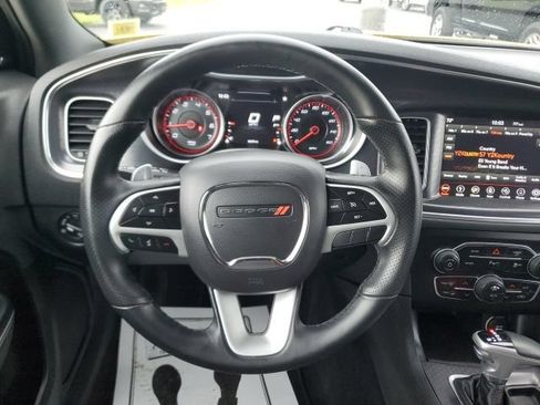Used 2018 Dodge Charger R/T RWD image 18