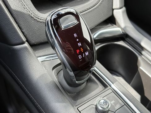 Certified 2023 Cadillac XT5 Premium Luxury AWD/4WD image 23