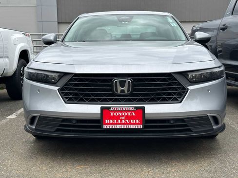 Used 2023 Honda Accord EX-L image 2