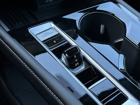 New 2026 Volkswagen Atlas Cross Sport SEL Premium R-Line image 22