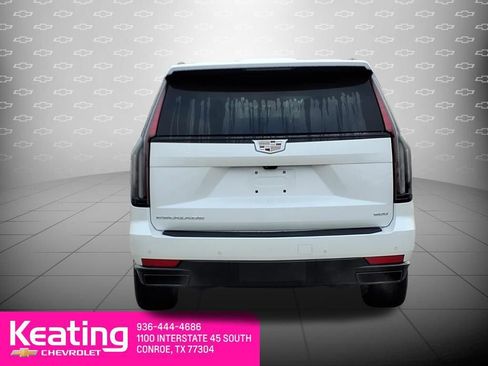 Used 2024 Cadillac Escalade Sport w/ Touring Package image 7