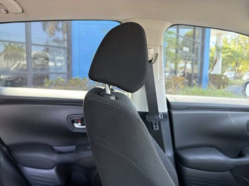 Certified 2024 Honda HR-V LX image 16