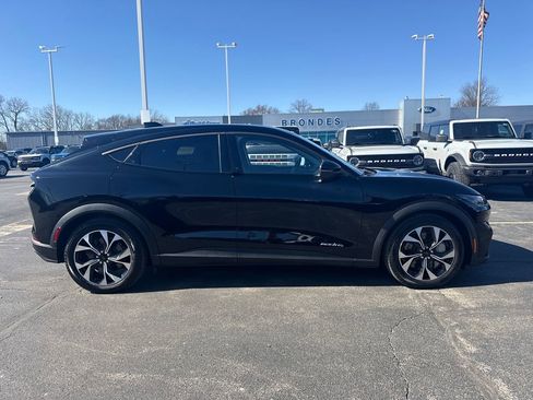 Used 2025 Ford Mustang Mach-E Select w/ Comfort Package Lite image 6