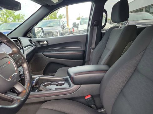 Used 2023 Dodge Durango GT RWD image 16