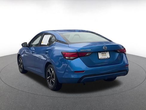 Used 2025 Nissan Sentra SV image 11