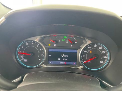 Used 2022 Chevrolet Equinox Premier FWD image 40