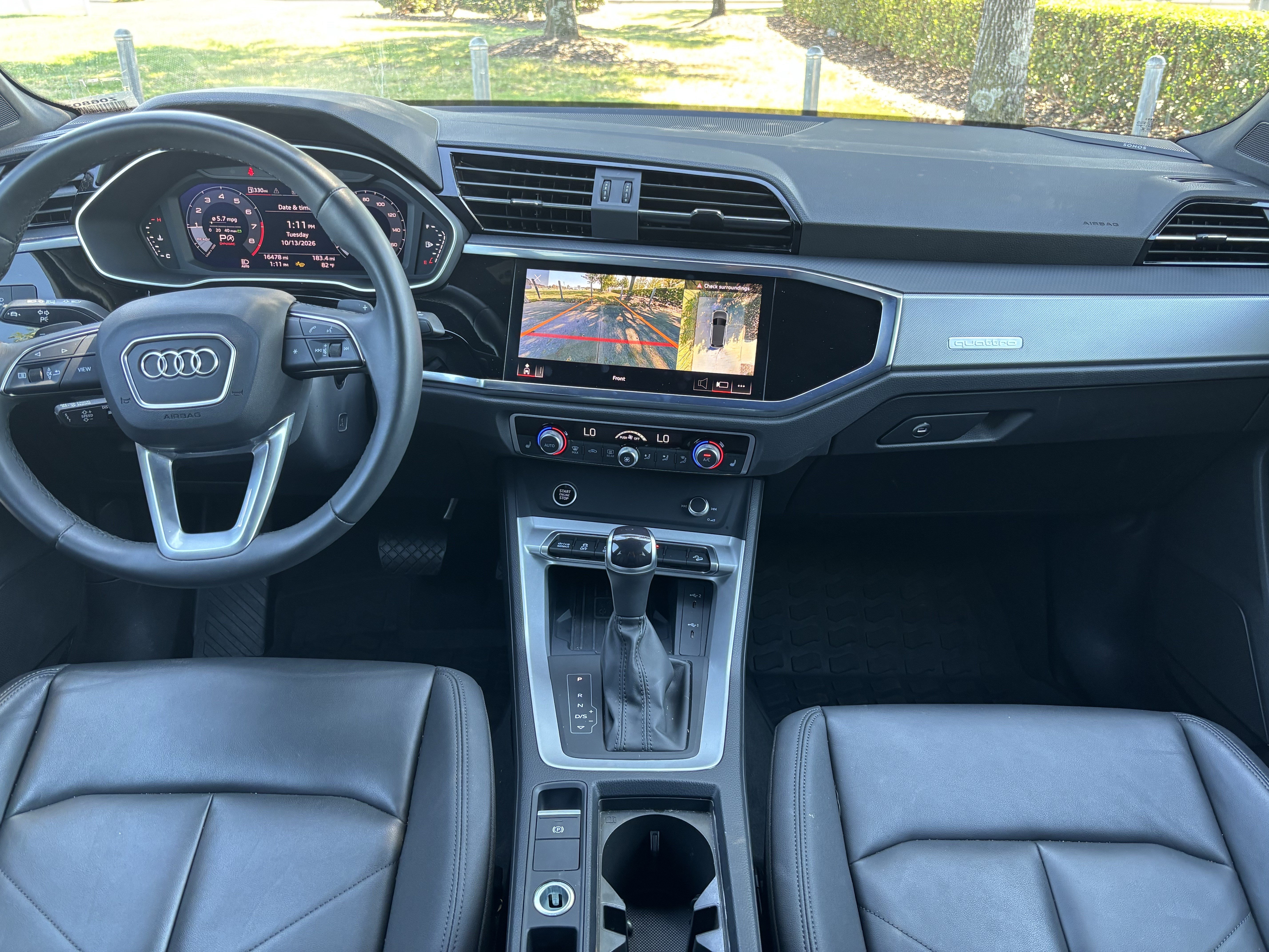 Used 2025 Audi Q3 2.0T Premium Plus w/ Premium Plus Package AWD/4WD image 32