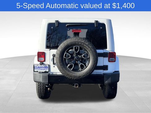 Used 2017 Jeep Wrangler Unlimited Sahara image 3