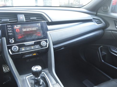 Used 2020 Honda Civic Sport image 22