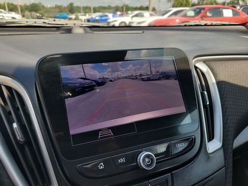 Used 2023 Chevrolet Malibu LT w/ Driver Confidence Package image 21