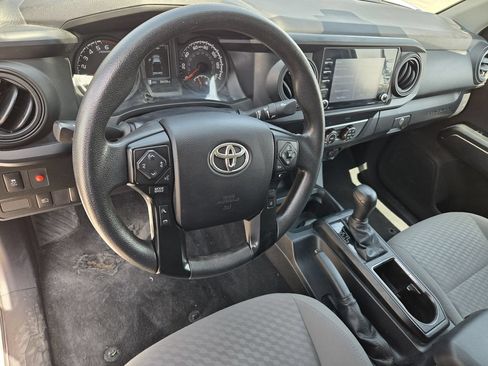 Used 2022 Toyota Tacoma SR RWD image 26