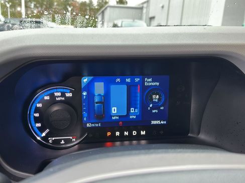 Used 2023 Ford Bronco Badlands image 20