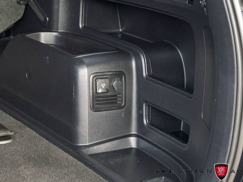 Used 2021 Toyota 4Runner Venture w/ Moonroof Package AWD/4WD image 40