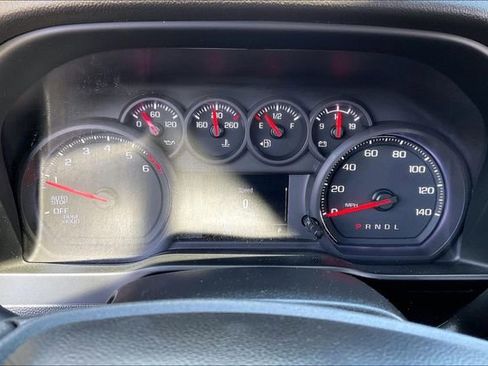 Used 2024 Chevrolet Silverado 1500 Custom AWD/4WD image 10