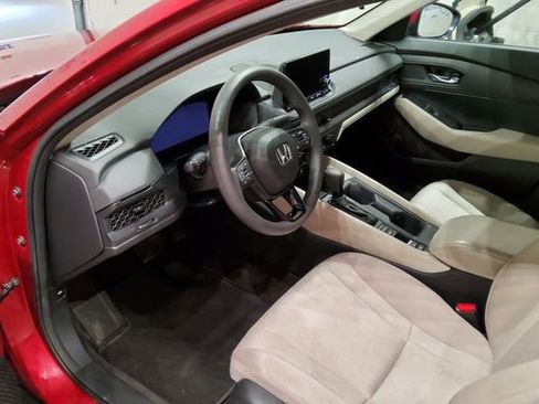 Used 2024 Honda Accord LX image 14