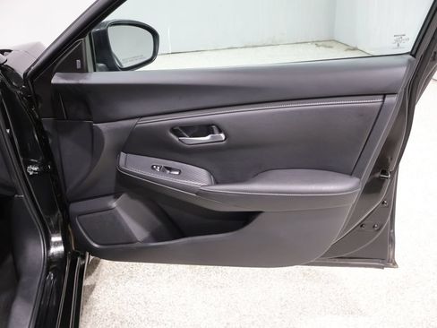 Used 2025 Nissan Sentra SV w/ All-Weather Package FWD image 22