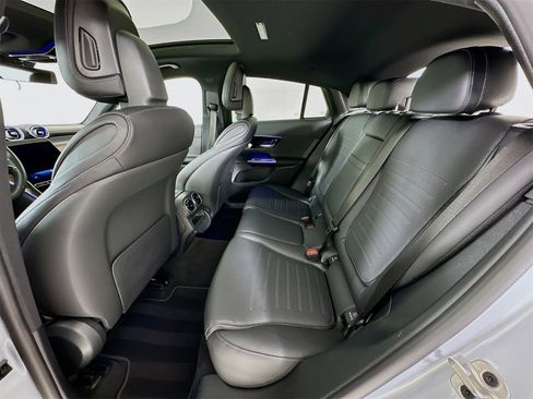 Certified 2025 Mercedes-Benz GLC 300 4MATIC image 27