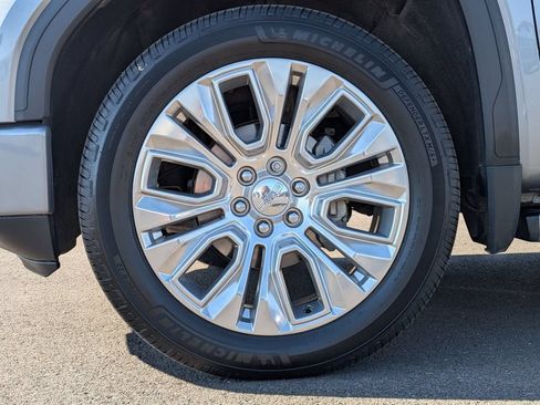 Used 2021 GMC Sierra 1500 Denali w/ Denali Ultimate Package AWD/4WD image 27