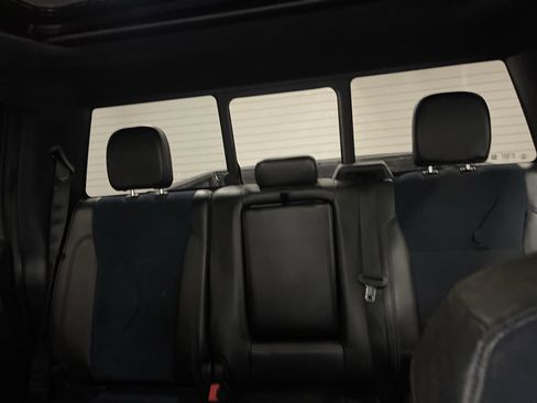 Used 2020 Ford F150 Raptor w/ Equipment Group 802A Luxury image 11