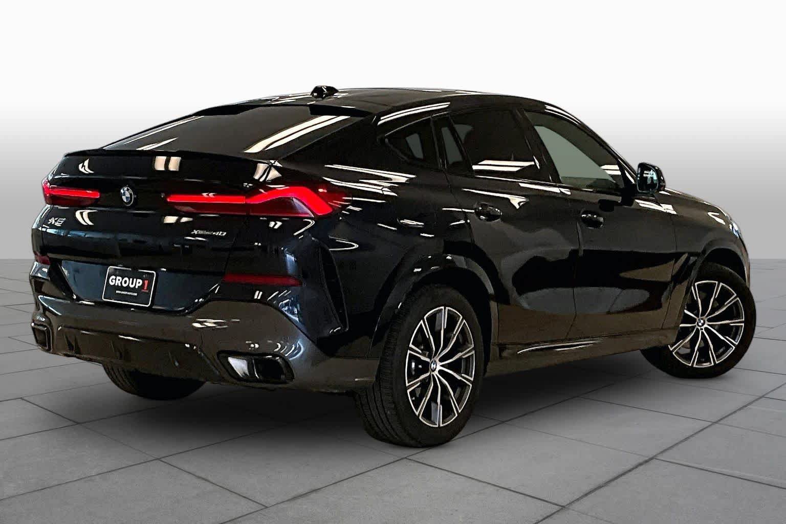 Used 2026 BMW X6 xDrive40i AWD/4WD image 12