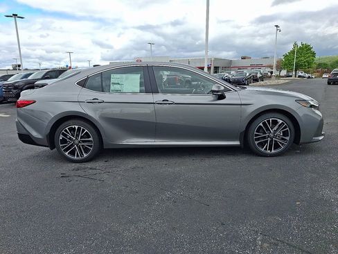 New 2026 Toyota Camry XLE FWD image 8