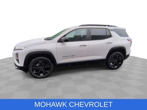 Certified 2025 Chevrolet Equinox LT w/ Safety and Technology Package AWD/4WD image 4