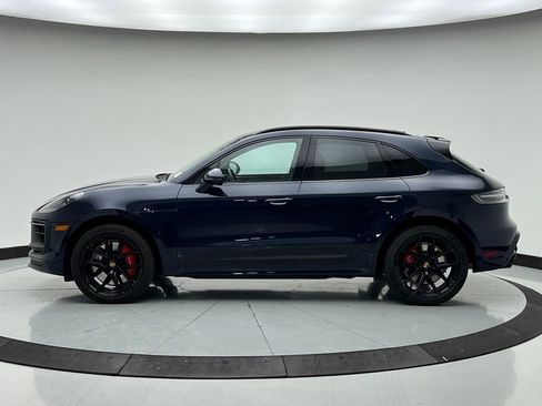 Used 2022 Porsche Macan GTS image 2