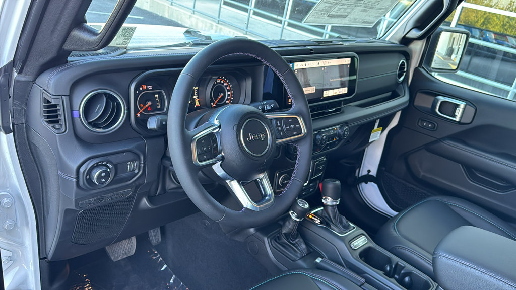 New 2026 Jeep Gladiator Sport AWD/4WD image 24