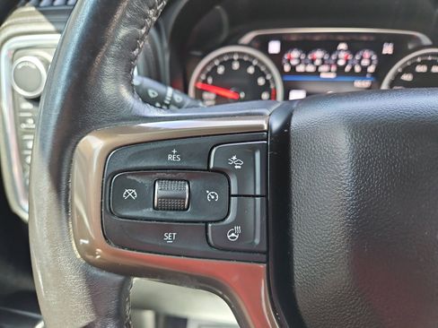 Used 2019 Chevrolet Silverado 1500 High Country w/ Safety Package II AWD/4WD image 12