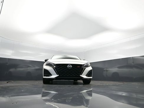 Used 2024 Nissan Altima 2.5 SR image 46