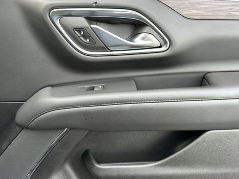 Used 2023 Chevrolet Tahoe LS image 20