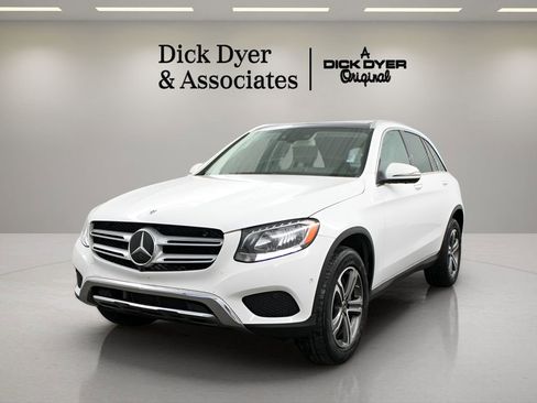 Used 2019 Mercedes-Benz GLC 300 image 6