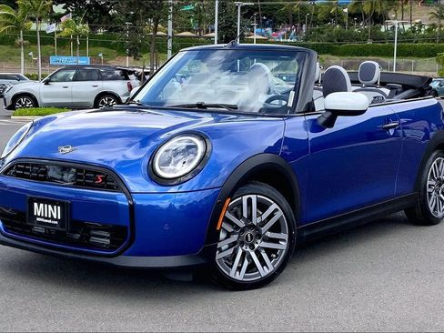 Used 2026 MINI Cooper S FWD image 2