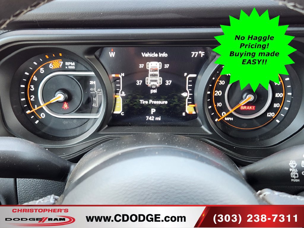 Used 2026 Jeep Wrangler Unlimited Rubicon AWD/4WD image 10