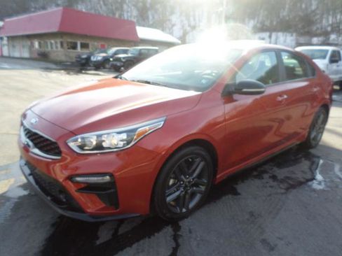 Used 2020 Kia Forte GT-Line w/ GT-Line Premium Package image 3
