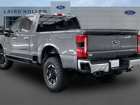 New 2026 Ford F250 Lariat w/ Tremor Off-Road Package AWD/4WD image 3