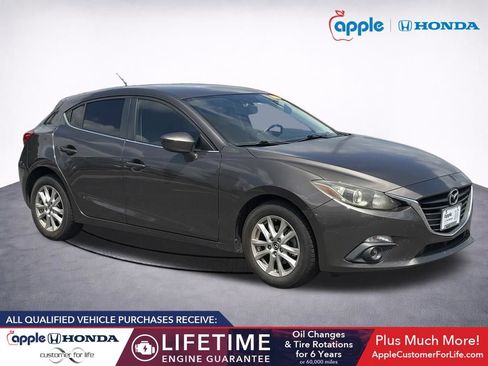 Used 2015 MAZDA MAZDA3 i Touring FWD image 1
