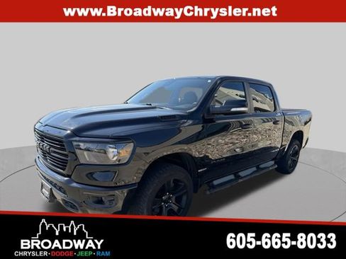 Used 2021 RAM 1500 Big Horn AWD/4WD image 3