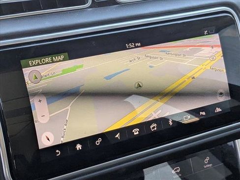 Used 2019 Land Rover Range Rover HSE image 13