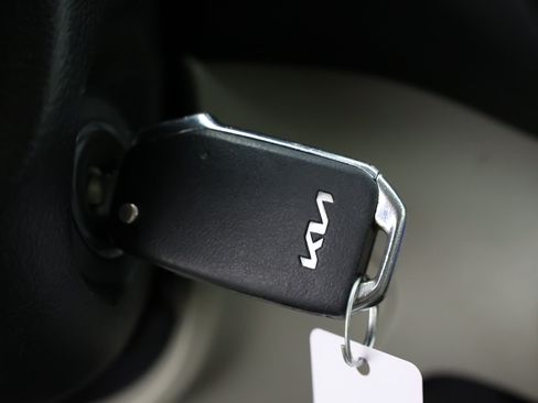 Used 2021 Kia Soul LX FWD image 25